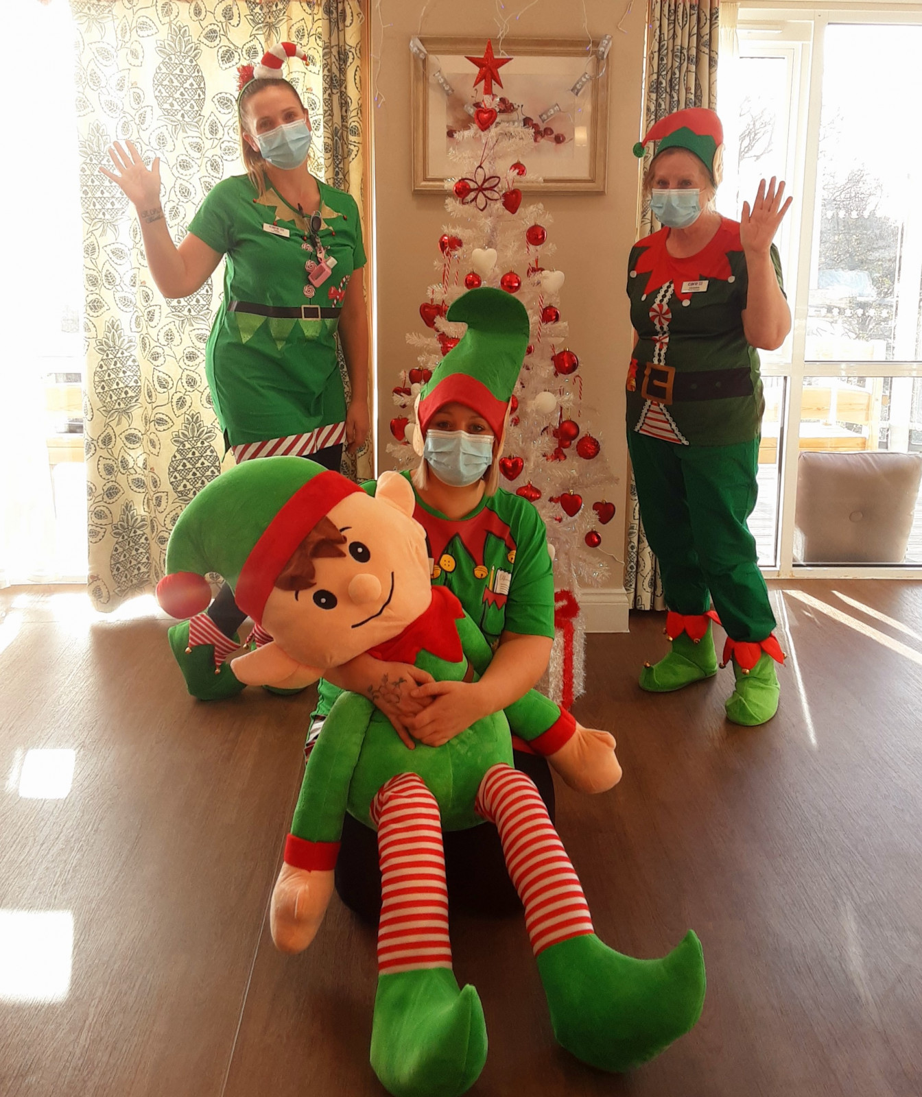 Southmead care home gets involved in tree-mendous fundraising initiative